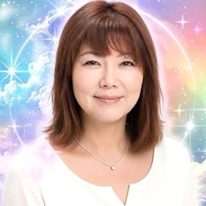 彩雲慈音色（サイウンジネイロ）先生